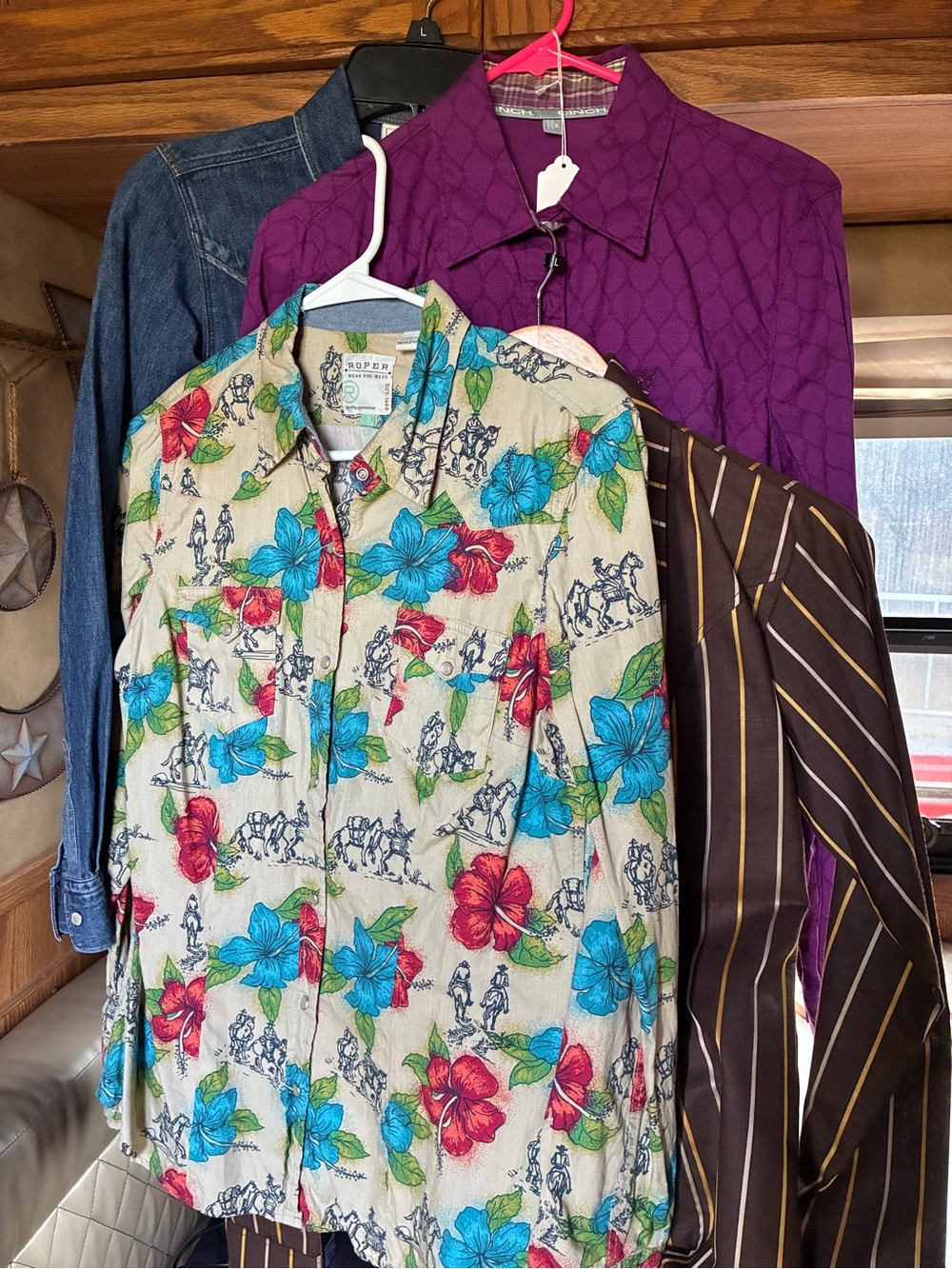 BUNDLE of 4 button down shirts. ARIAT, Roper, CINCH, Glitzy Apparel
